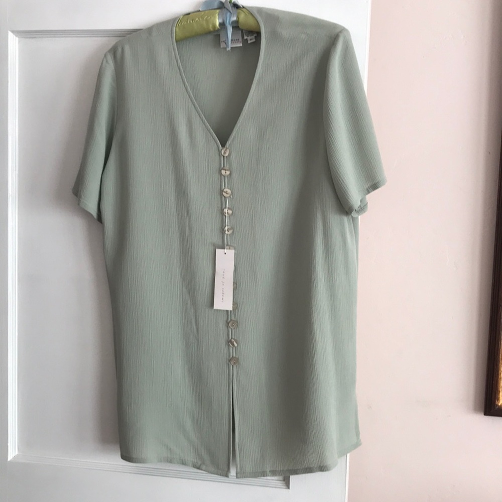 Soft green top